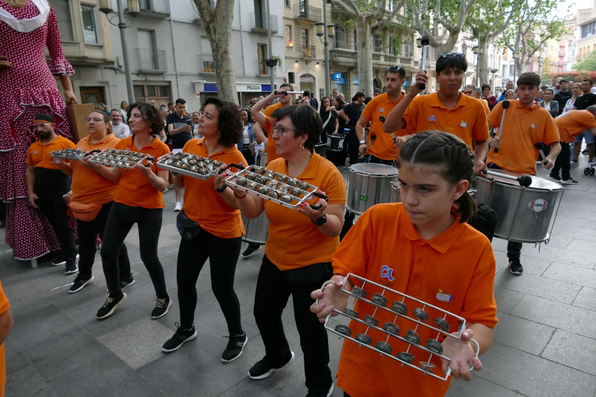 La Tramuntakada Festival Figueres recorre diferents carrers del rovell de l'ou
