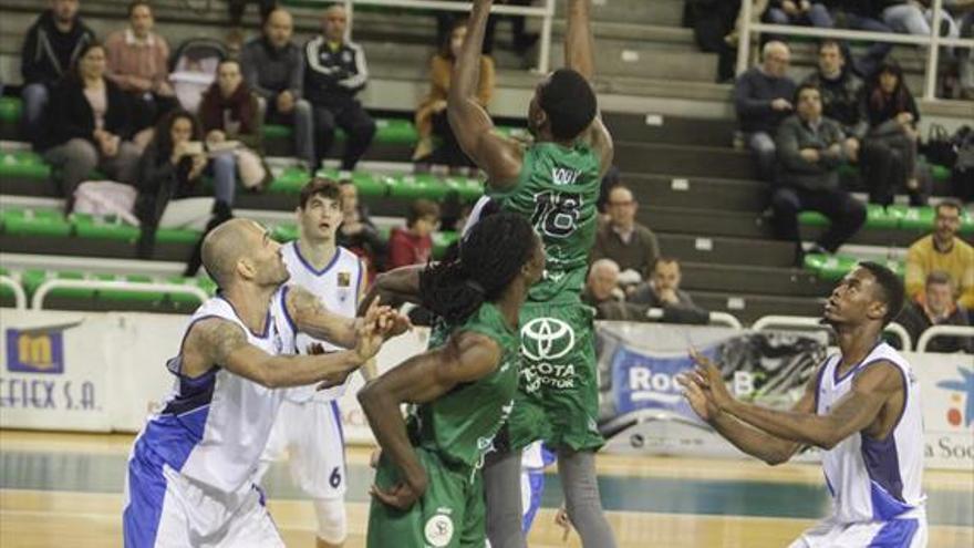 El Cáceres aspira hoy a plantar cara al ‘gallito’ Bilbao Basket