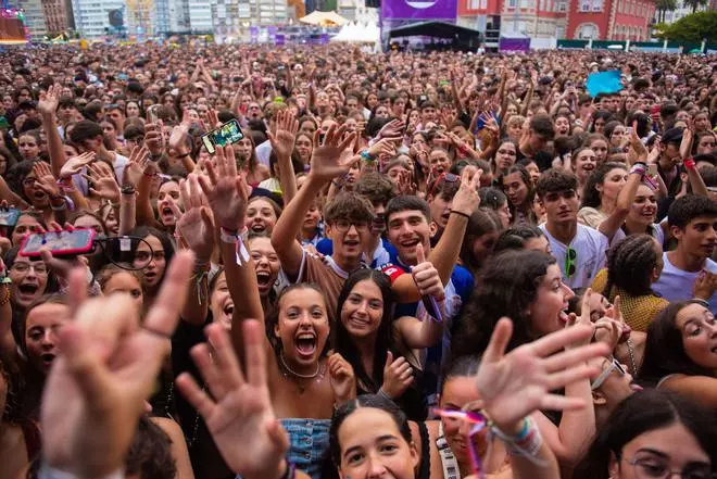 Miles de asistentes apuntalan el Morriña Fest de A Coruña en su segunda jornada