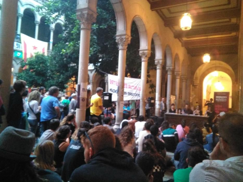 Mallorquines residentes en Cataluña se moviliza a favor del referéndum
