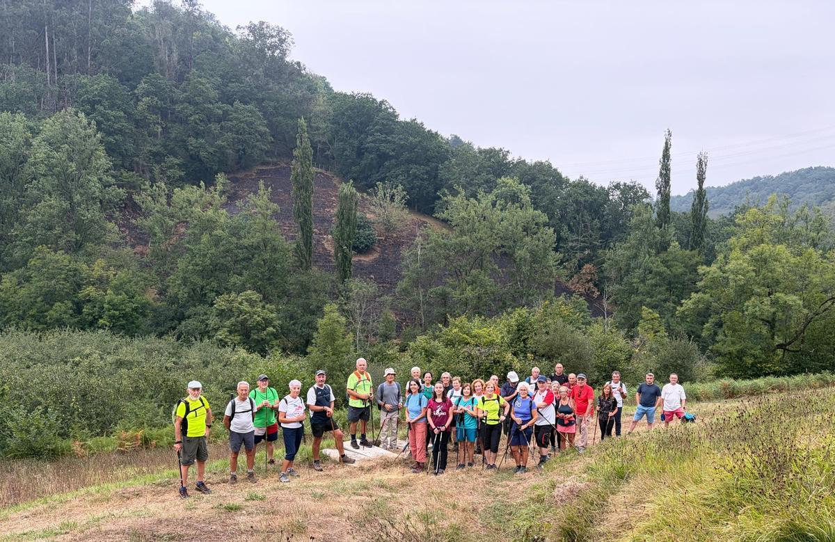 La caminata con el Grupo Montañero Moscón, en imágenes La caminata con el Grupo Montañero Moscón, en imágenes