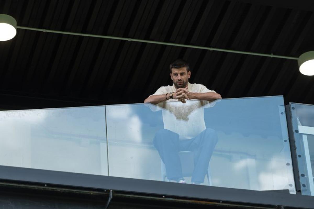 Gerard Piqué, pensando en irse a su casa a ver la tele