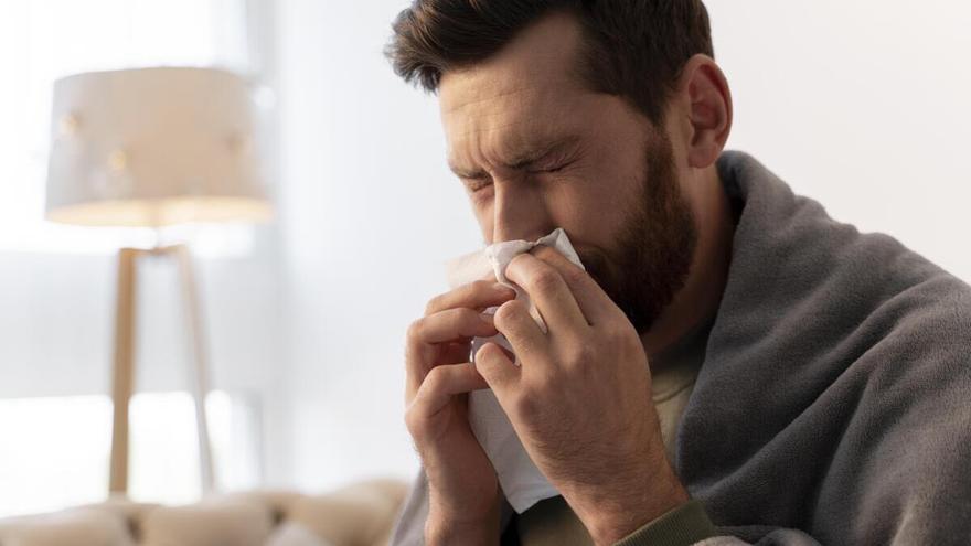 ¿No paras de estornudar? Ni resfriado ni COVID-19: la alergia primaveral se ha adelantado