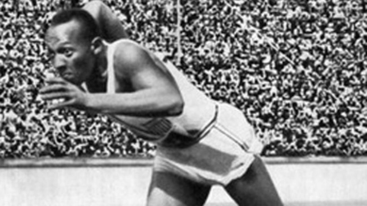 Jesse Owens hizo historia en Berlín 1936