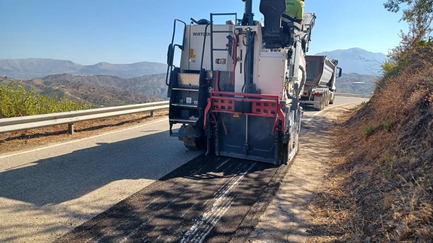 Comienza la mejora de la carretera entre Benamargosa y Cútar