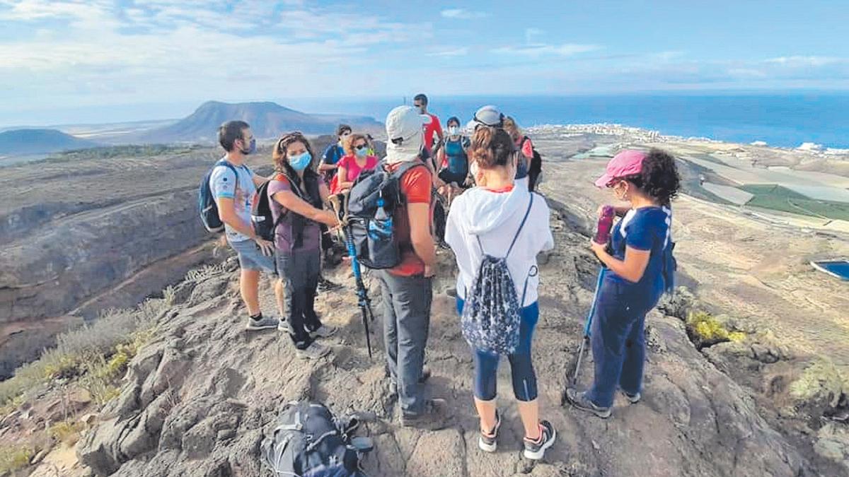 Las rutas de senderismo son una de las actividades con más éxito,