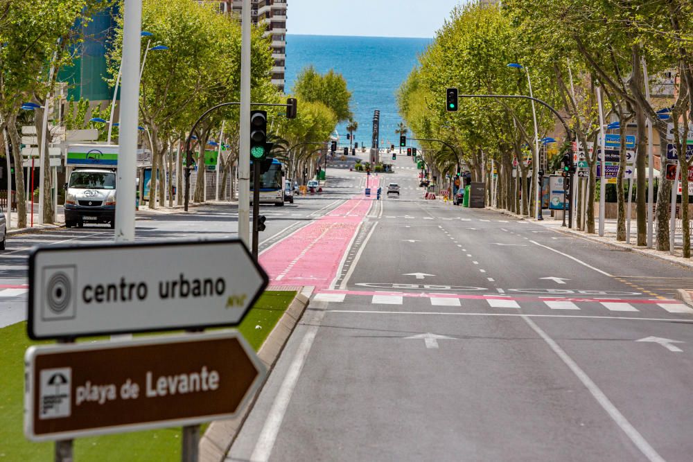 Lugares que otros años por estas fechas solían albergar a un importante número de turistas ahora están completamente vacíos.