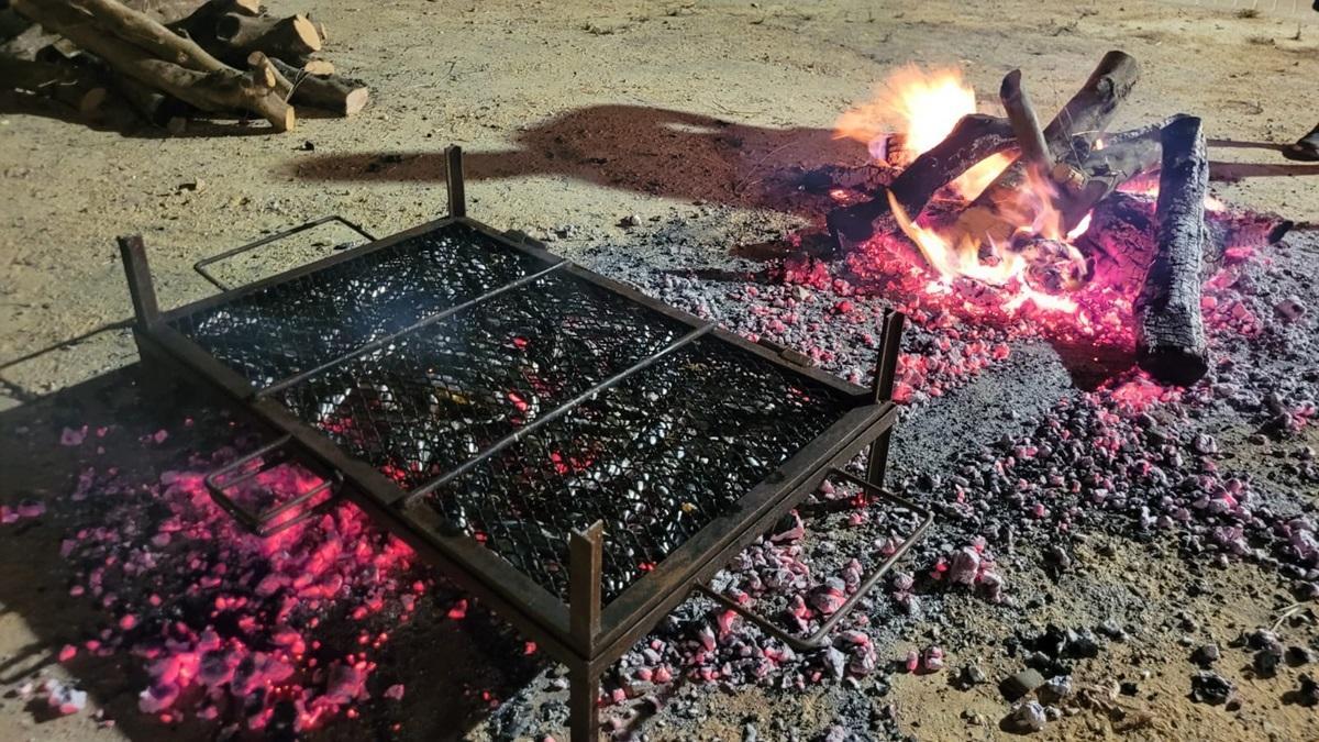 La peña Relámpago de Pedro Abad ha previsto para esta 14 edición de la Sardinada 70 kilos de sardinas.