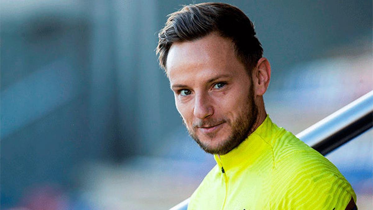 Rakitic apunta al Sevilla traspasado