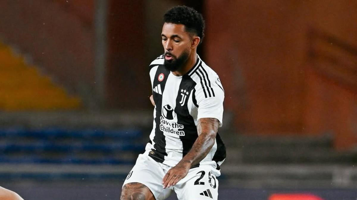 Douglas Luiz, jugador de la Juventus