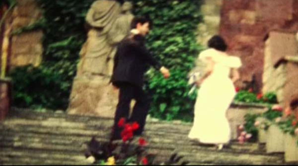 Videoclip de la cançó ’Cuestiones de familia’, realitzat per Marta Puig.