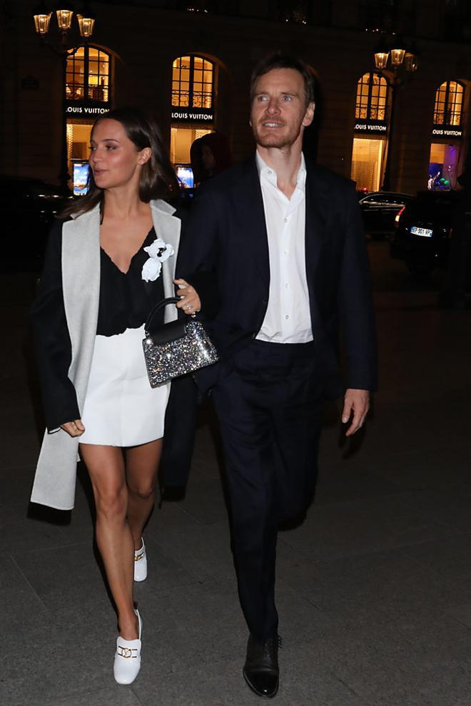 Alicia Vikander y Michael Fassbender, en París