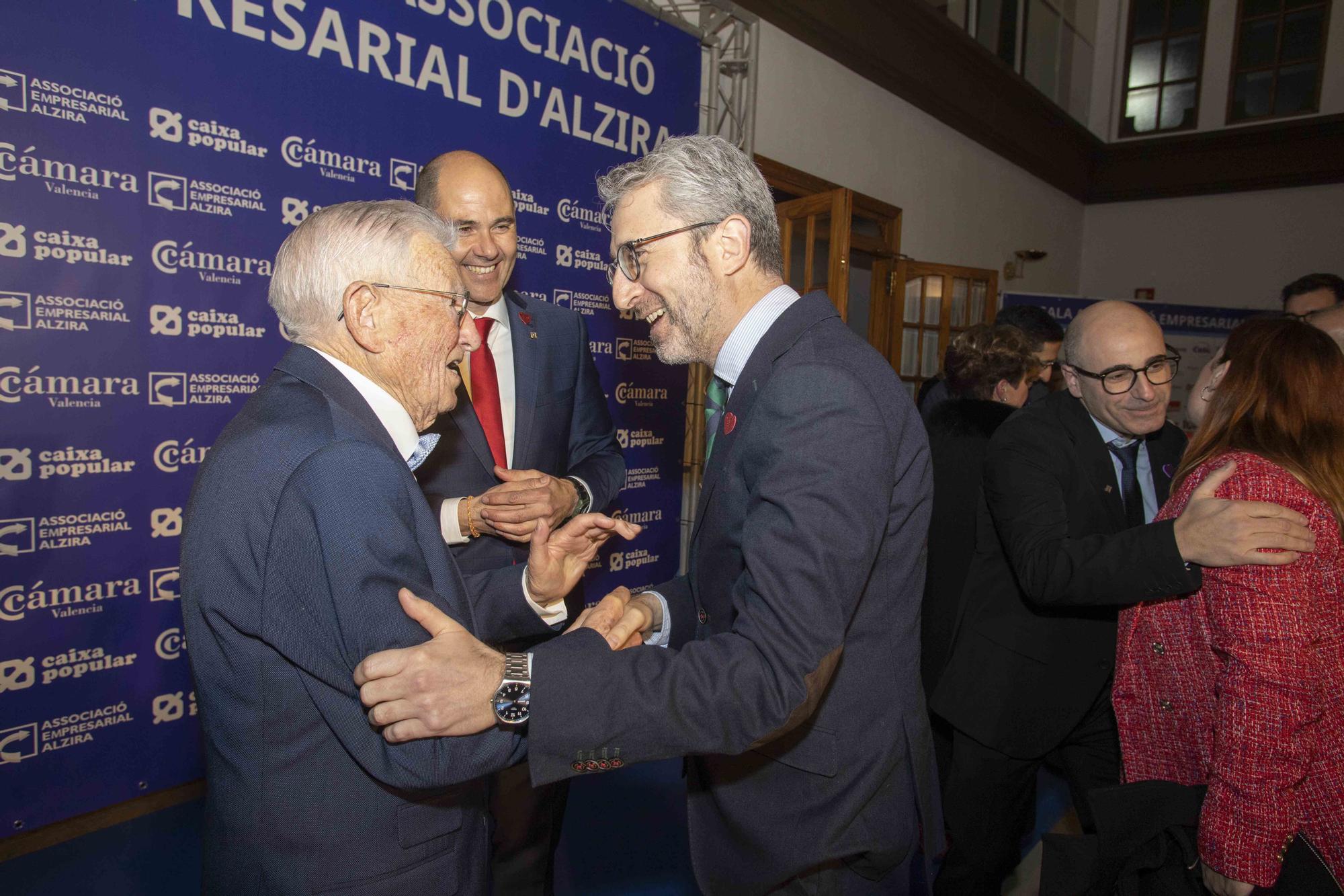 Las mejores imágenes de la Gala de la Economía de Alzira