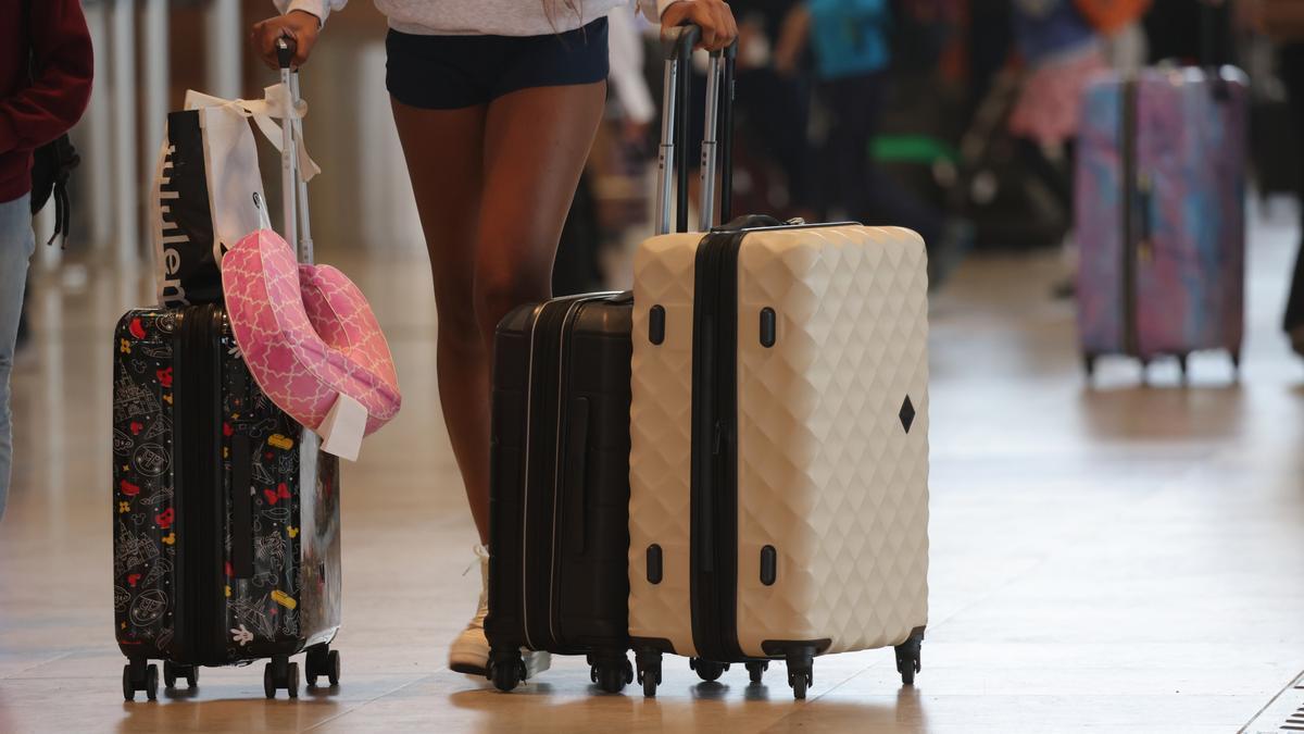 Primark lanza una mochila por 6 euros con la que evitarás tener que pagar más por el equipaje