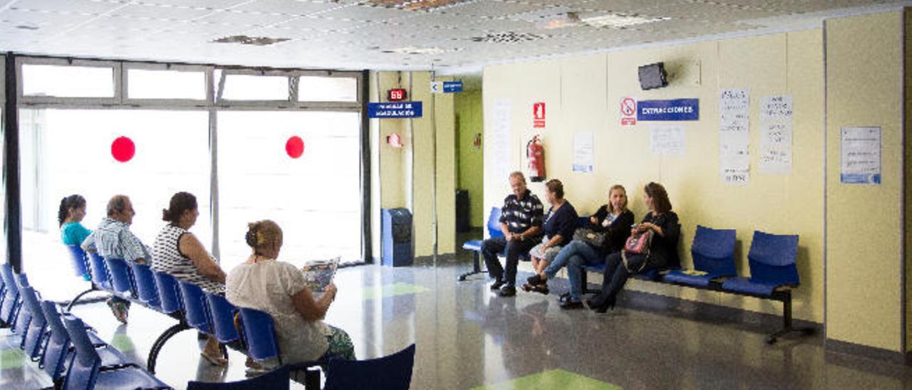 Pacientes con infarto denuncian retrasos en el traslado al hospital en Gran Canaria