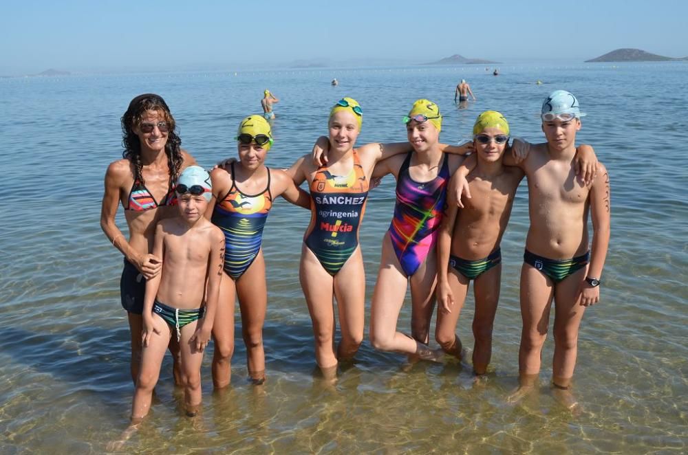 Más de 200 participantes 'se mojan' por la esclerósis múltiple en Playa Paraíso