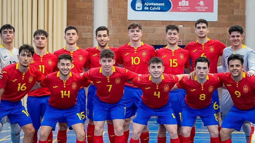 El jugador del Córdoba Futsal Alejandro Bernal debuta con España