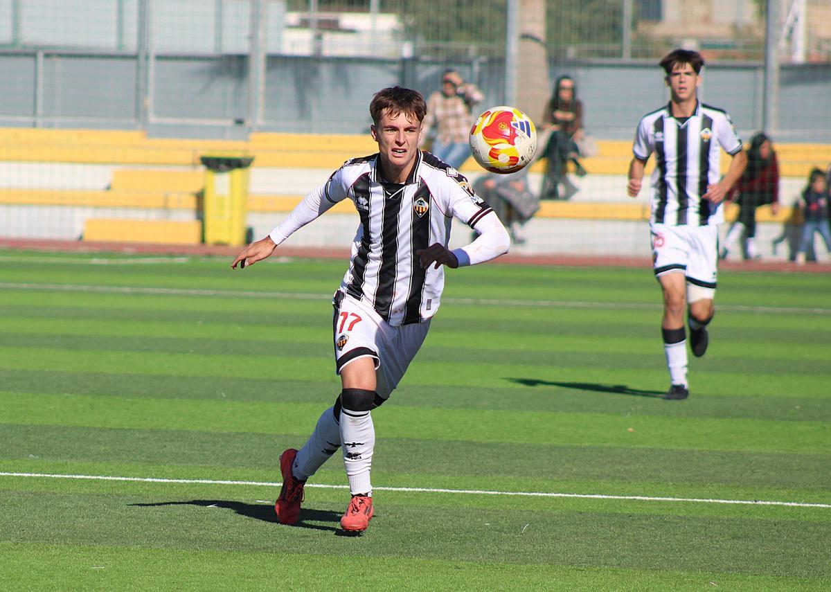 Álex Biosca puso el cerrojo al partido con su gol marcado en el minuto 80.