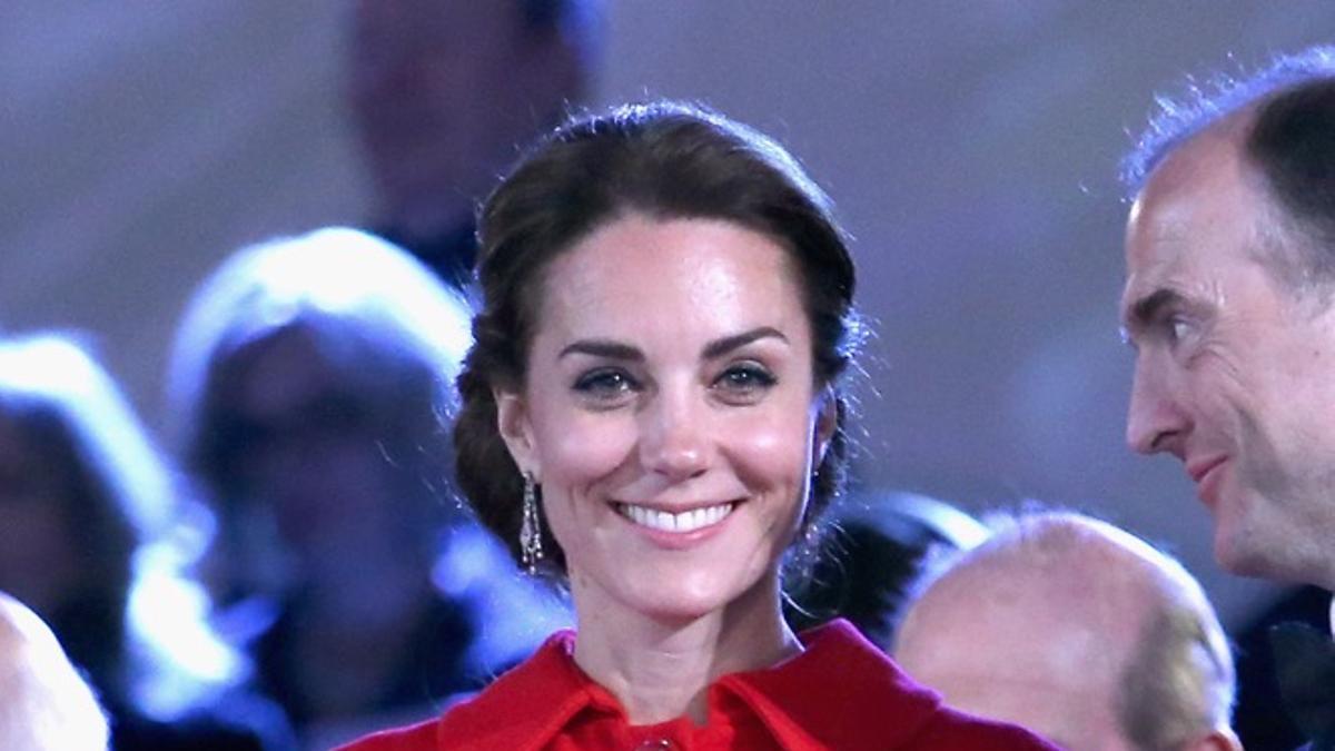 Kate Middleton con chaqueta de Zara