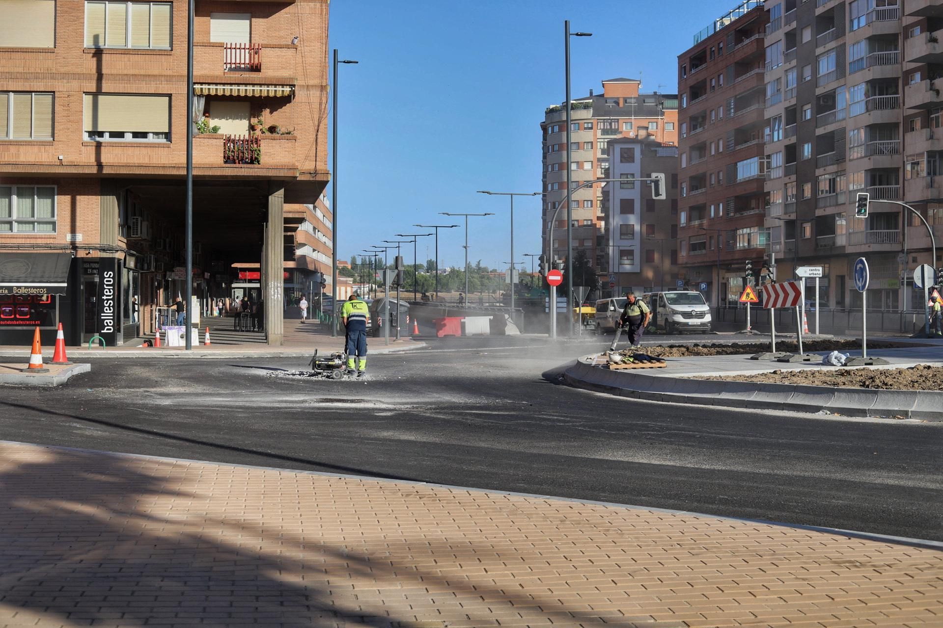Obras de humanización. Tareas de Asfaltado.
