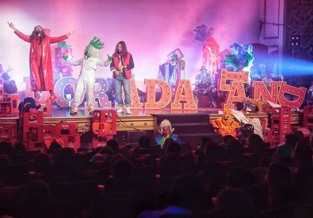 Oasis de Carnaval en el Víctor ‘Hubara’