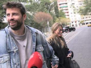 Gerard Piqué i Clara Chía, agafats pels carrers de Barcelona: així ha sigut la reacció de la parella