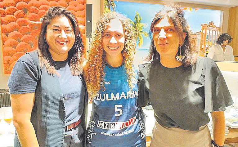 Ana García, Neus Amengual y Marta Pérez.