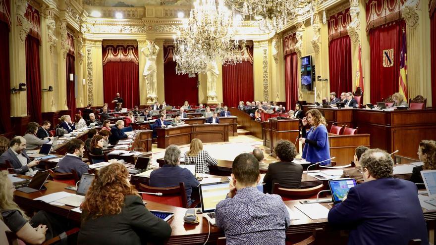 El sueldo de los diputados de Baleares se queda congelado en 4.400 euros