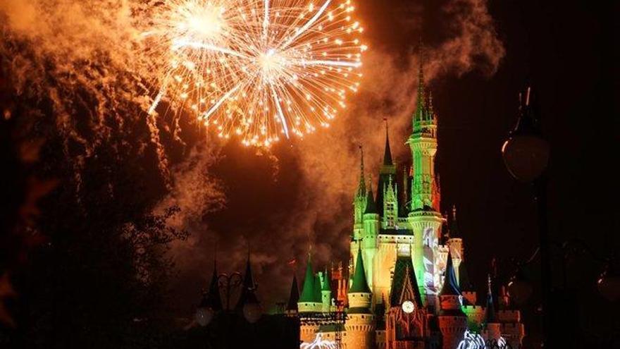 Disney cierra parques en California, Florida y París por el coronavirus