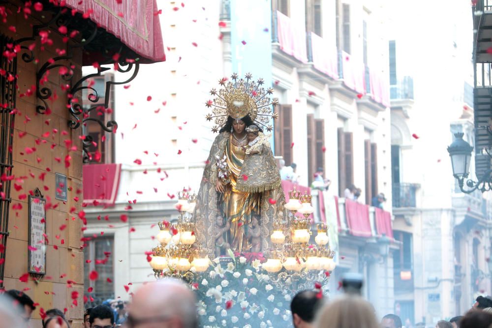 Procesión de la Virgen de los Desamparados