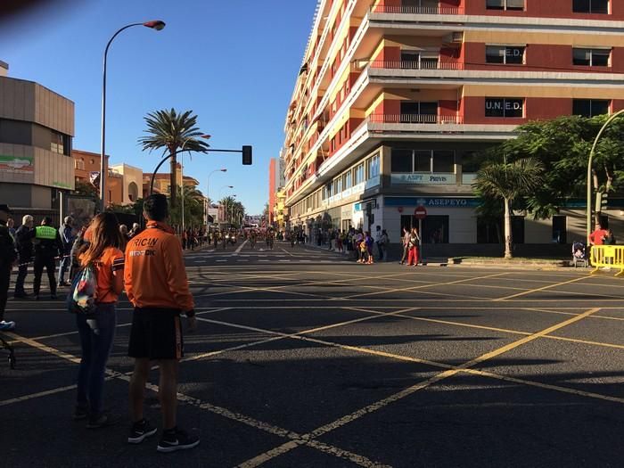 La salida de la HPS San Silvestre desde León y Cas