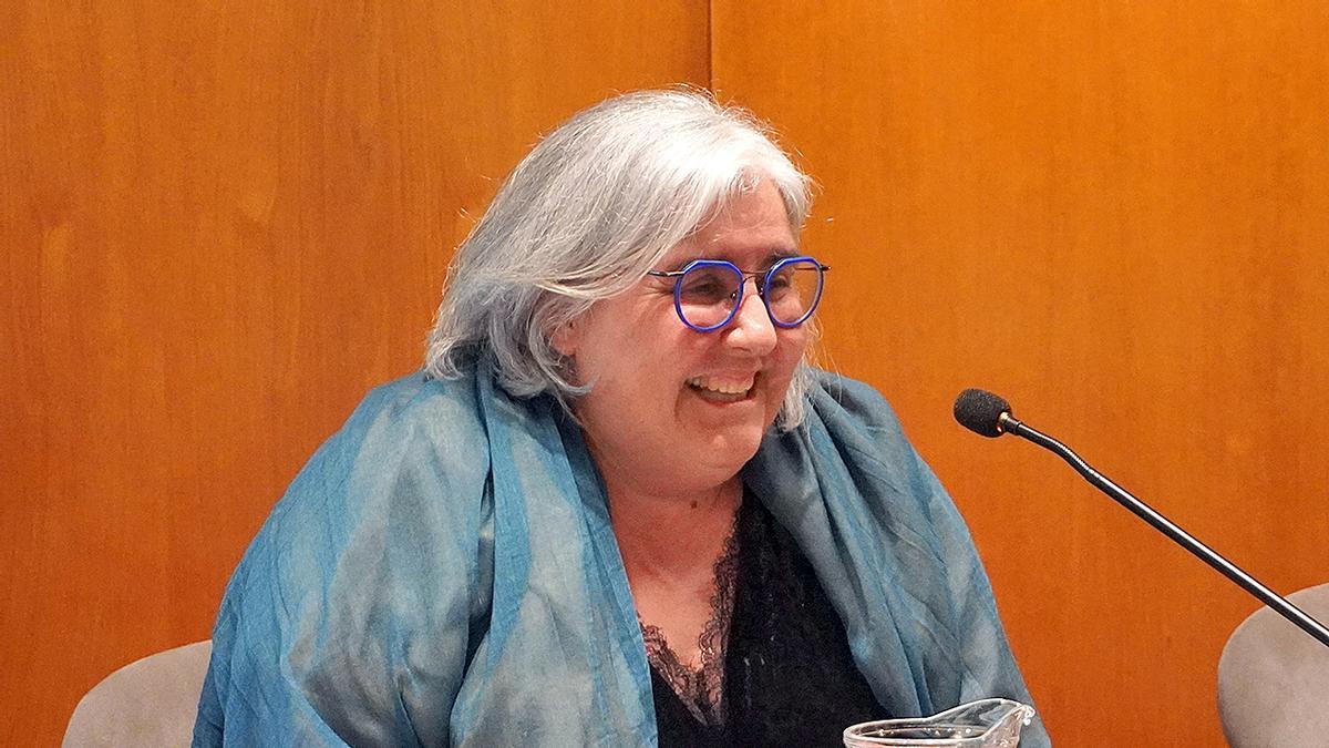 Helena González.