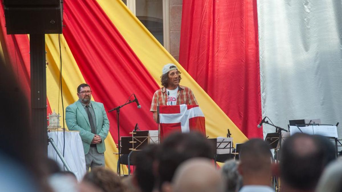 Jordi Tosas Robert dona el tret de sortida a la Festa Major de Blanes.
