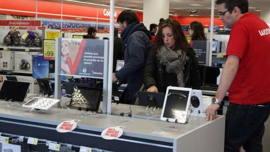 Establecimiento de electrónica en Zamora.