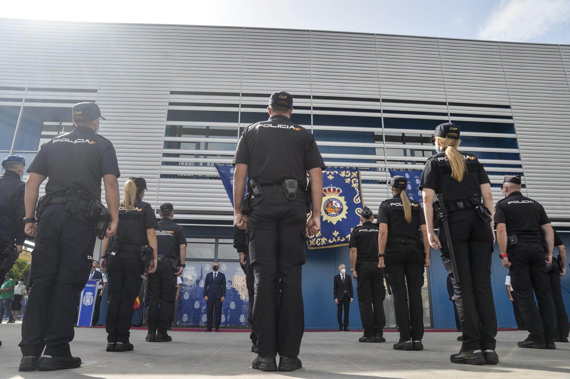 Inauguración de la comisaría de Distrito Centro de la Policía Nacional en Las Palmas