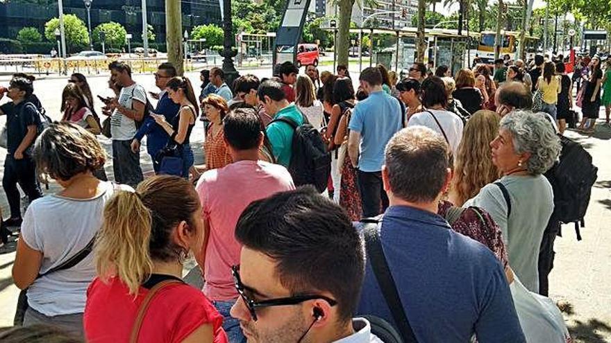 Igualada Som-hi denuncia problemes al bus de Barcelona per la reducció d&#039;horaris