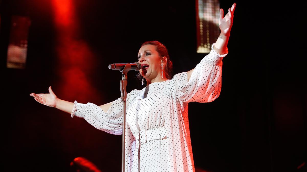 Niña Pastori en un concierto en Córdoba.