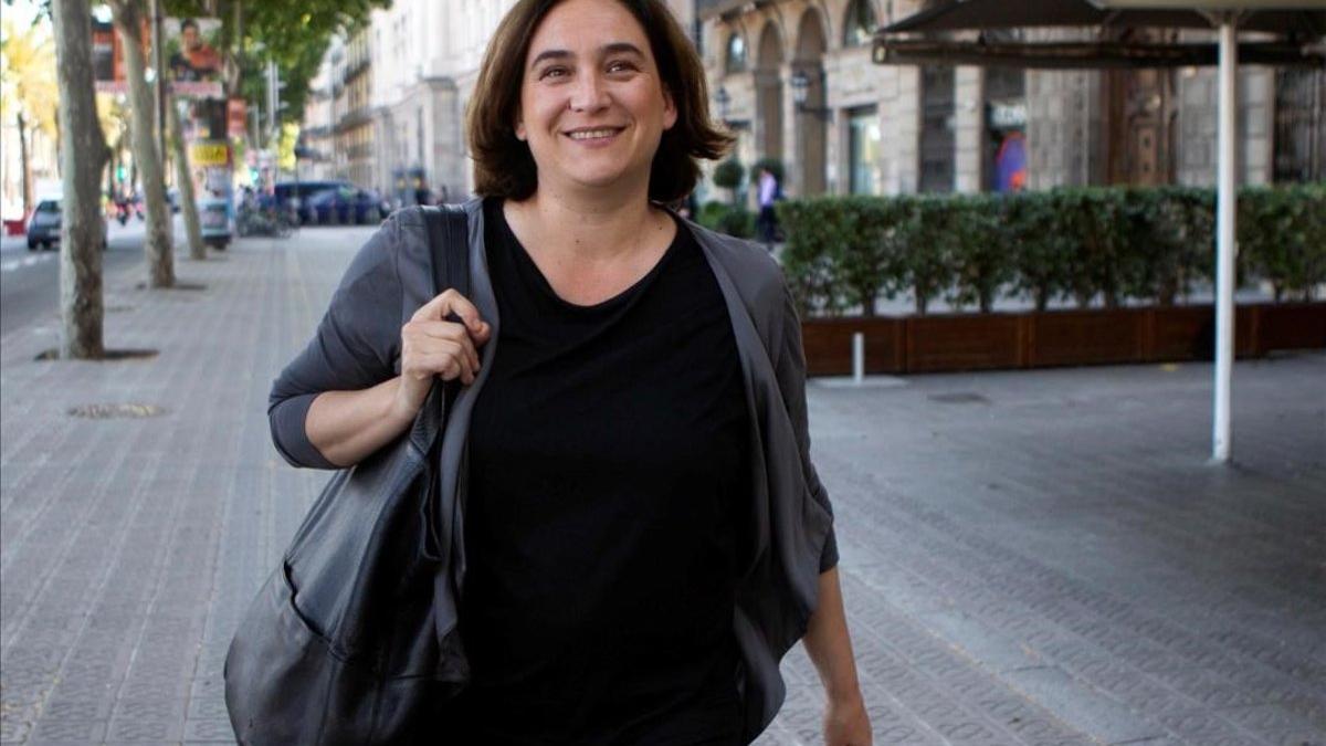 Ada Colau, tras mantener una reunión con Ernest Maragall en un hotel de Barcelona