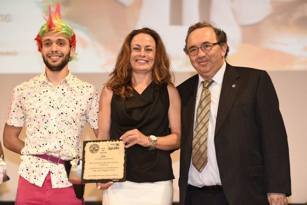 La Universidad de Murcia reconoce a sus mejores deportistas en su primera gala de fin de curso