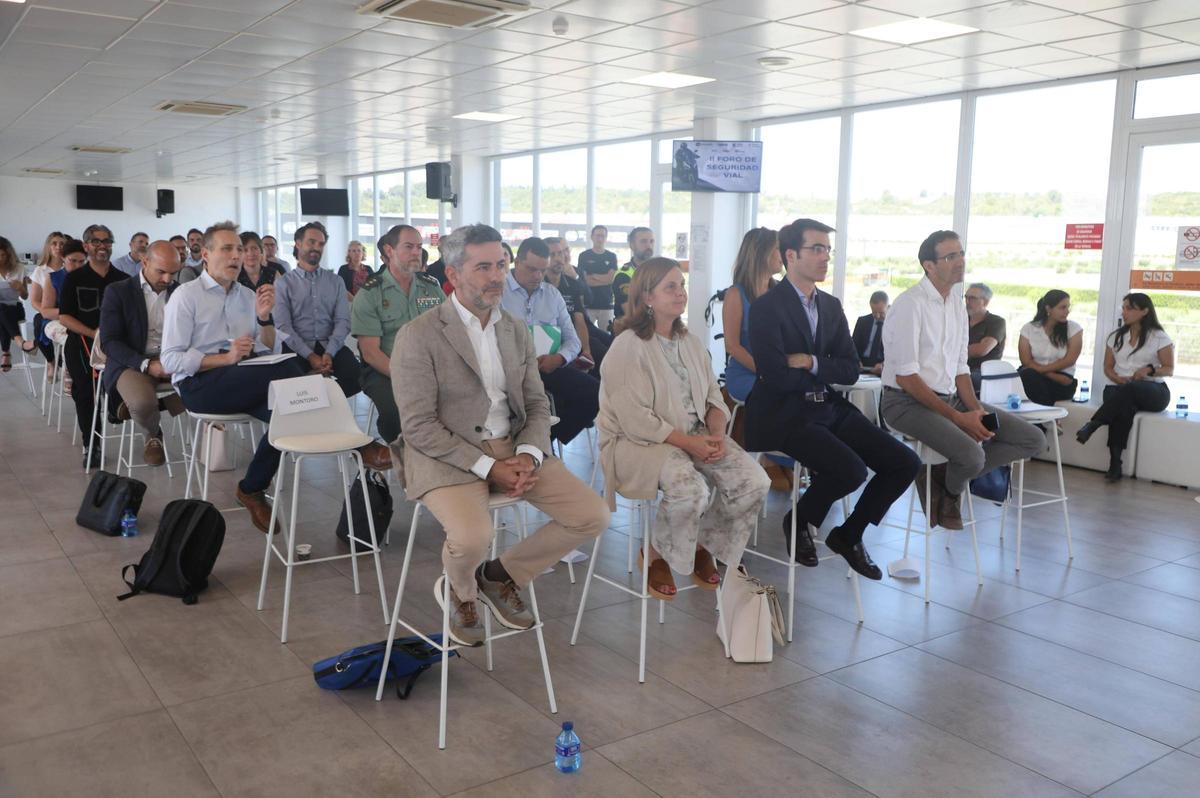 Nicolás Tellado y Remedios Mazzolari, en primera fila, junto a José Carlos Cucarella y Javier Piedra.