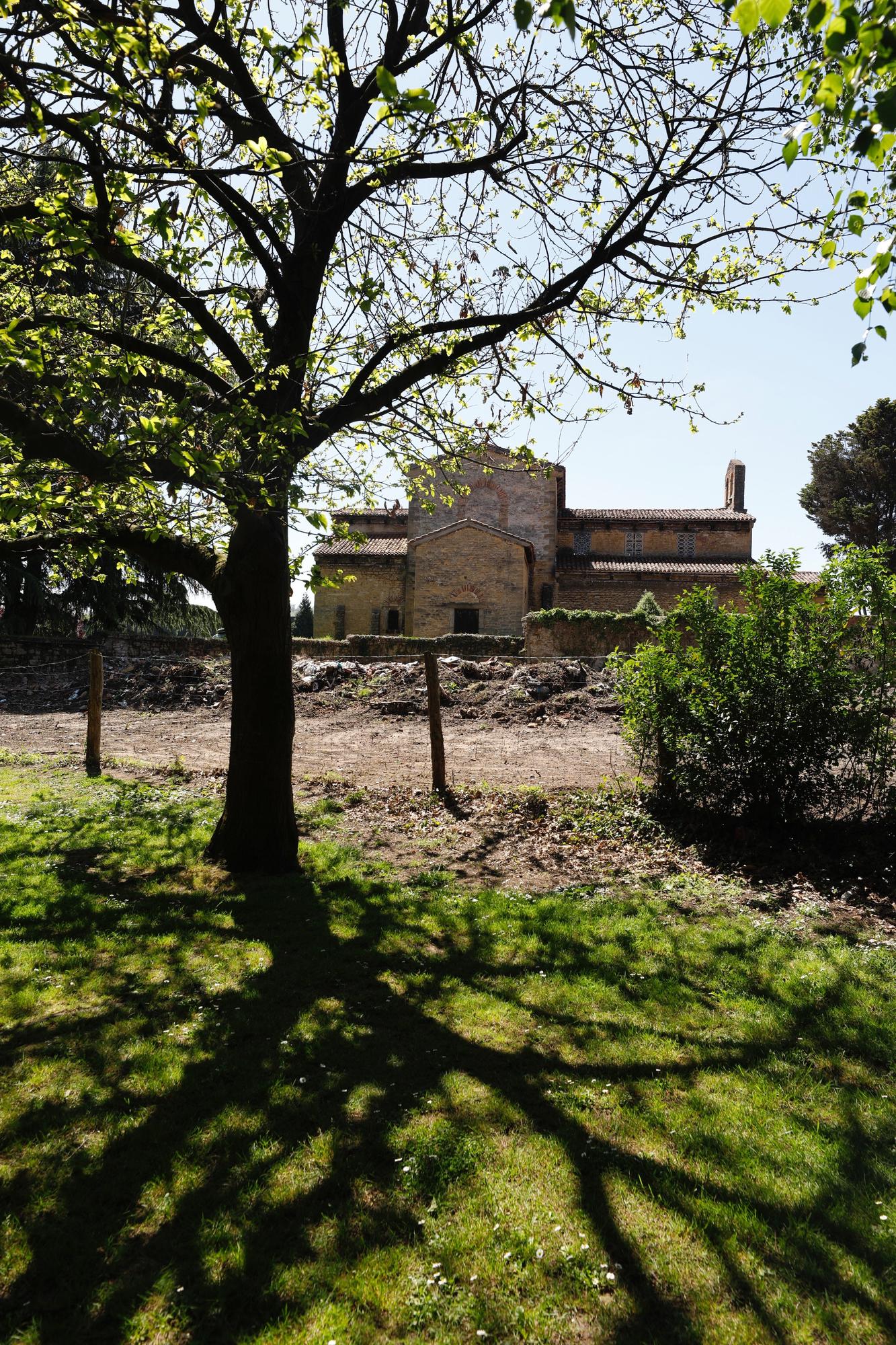 EN IMÁGENES: Vista general de la parcela junto a Santullano