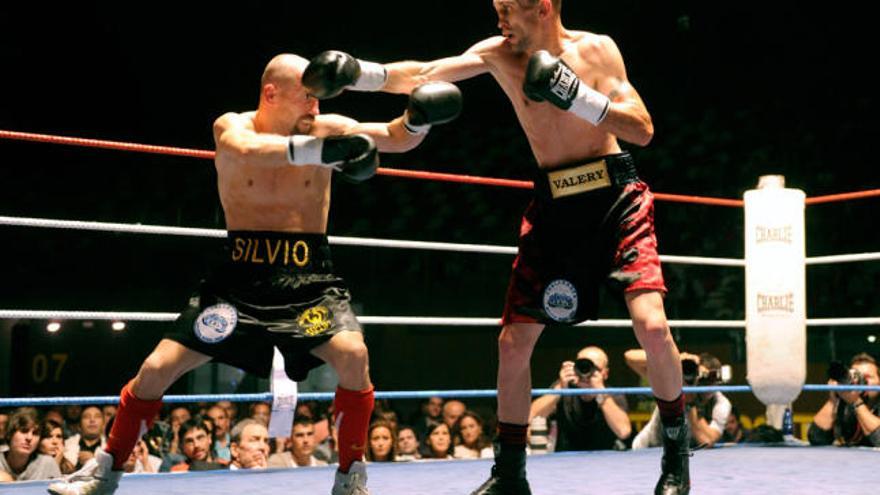 Un momento del combate entre Valery Yanchy y Silviu Olteanu. / Juan Varela