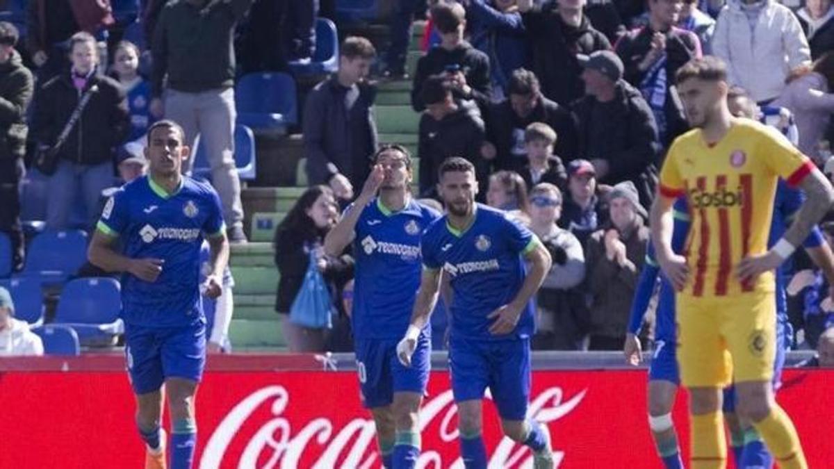 Enes Ünal, celebrant un gol.