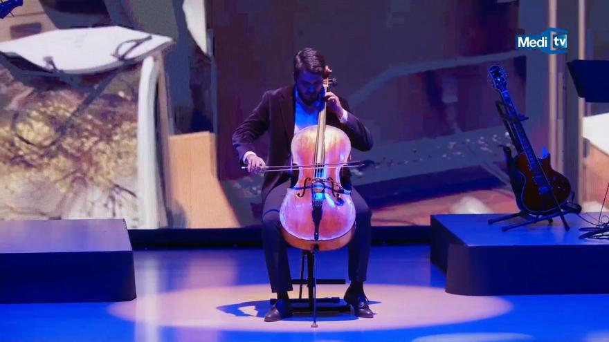 Vídeo: actuación Chello en la gala del Centenario de Mediterráneo