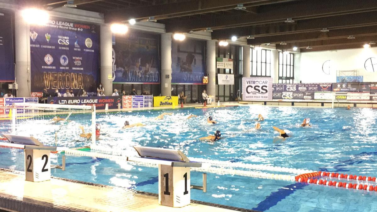 Foto durante el partido Astralpool vs Vouliagmeni