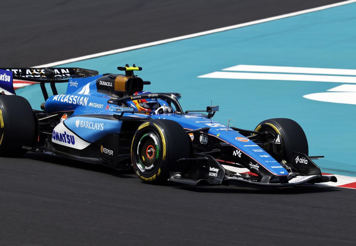 SUZUKA (Japan), 28/03/2026.- Williams driver Carlos Sainz Jr. of Spain in action during the third free practice session for the Formula 1 Japanese Grand Prix at the Suzuka International Racing Course racetrack in Suzuka, Japan, 28 March 2026. The 2026 Formula 1 Japanese Grand Prix is held on 29 March. (Fórmula Uno, Japón, España) EFE/EPA/FRANCK ROBICHON. gp japon 2026. circuito suzuka