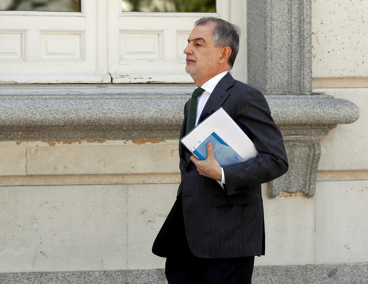 El CGPJ s’encalla al primer ple i no aconsegueix elegir president El CGPJ s’encalla al primer ple i no aconsegueix elegir president