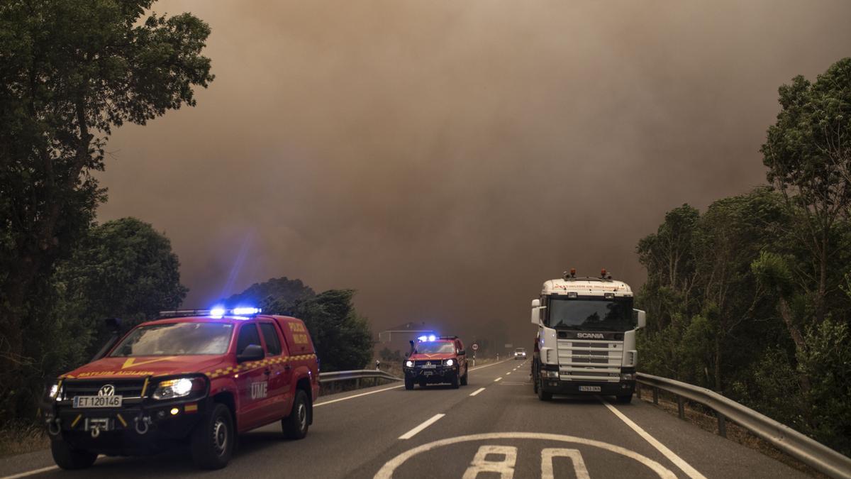 GALERÍA | El incendio de la Sierra de la Culebra, en imágenes