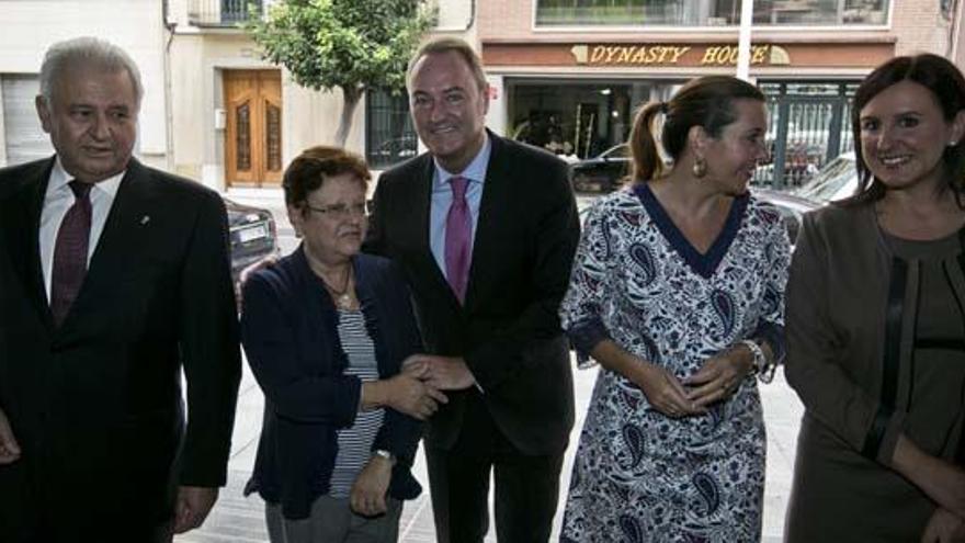 La portavoz del Consell afirma que Fabra &quot;siempre está al lado&quot; de Sonia Castedo