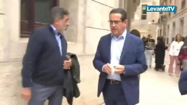 Bellver, pendiente de un hilo en el Consell